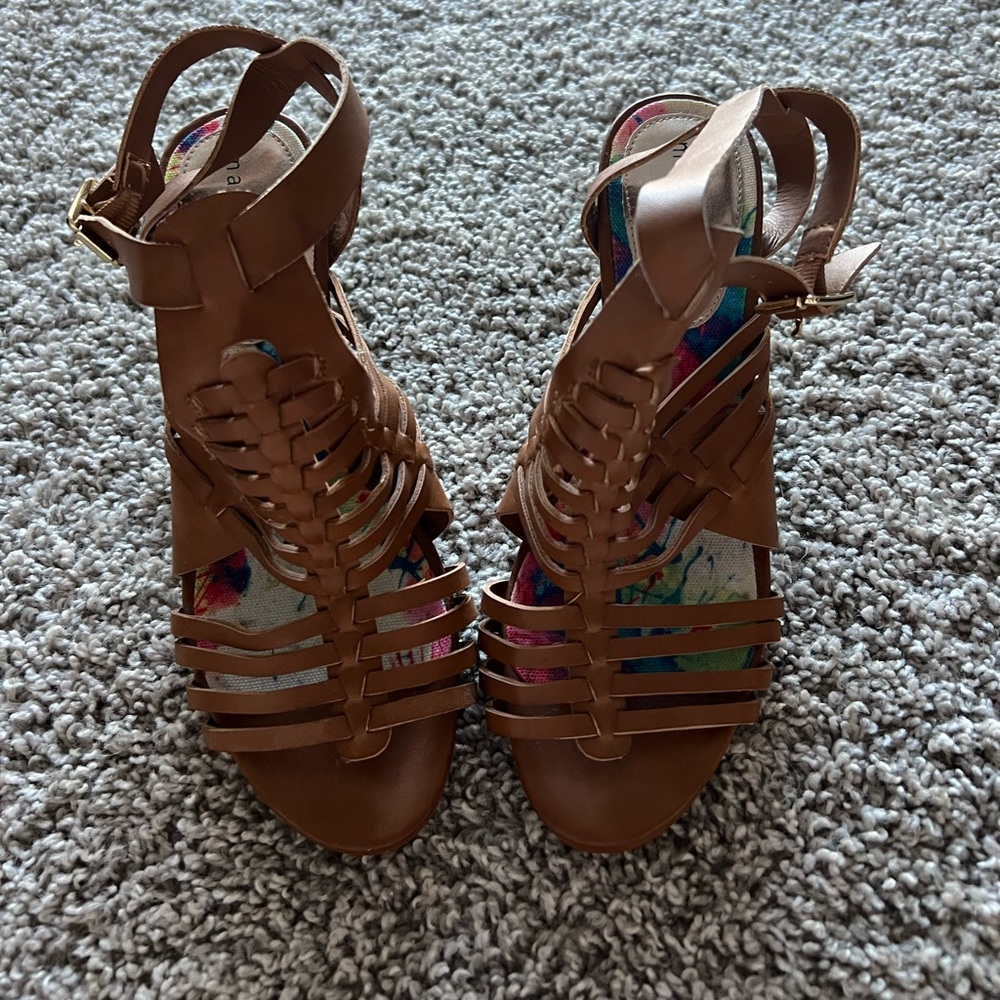 Madden Girl Size 8 Women’s Brown Strappy Block Heels